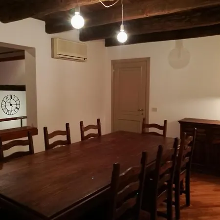De' Pepoli Διαμέρισμα *